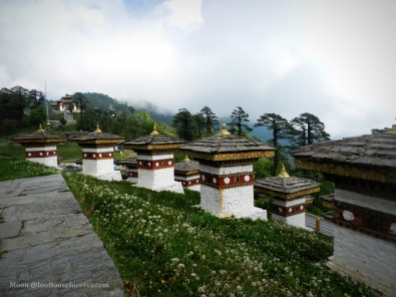 dochula pass, bhutan, mountain views